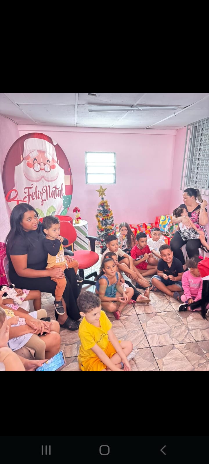 Confraternização de Natal com as crianças atendidas